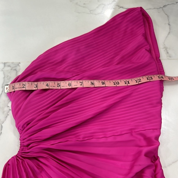 Mango New With Tags Fuchsia Asymmetrical Pleated  One Shoulder Strap Dress.SizeS - Picture 14 of 15